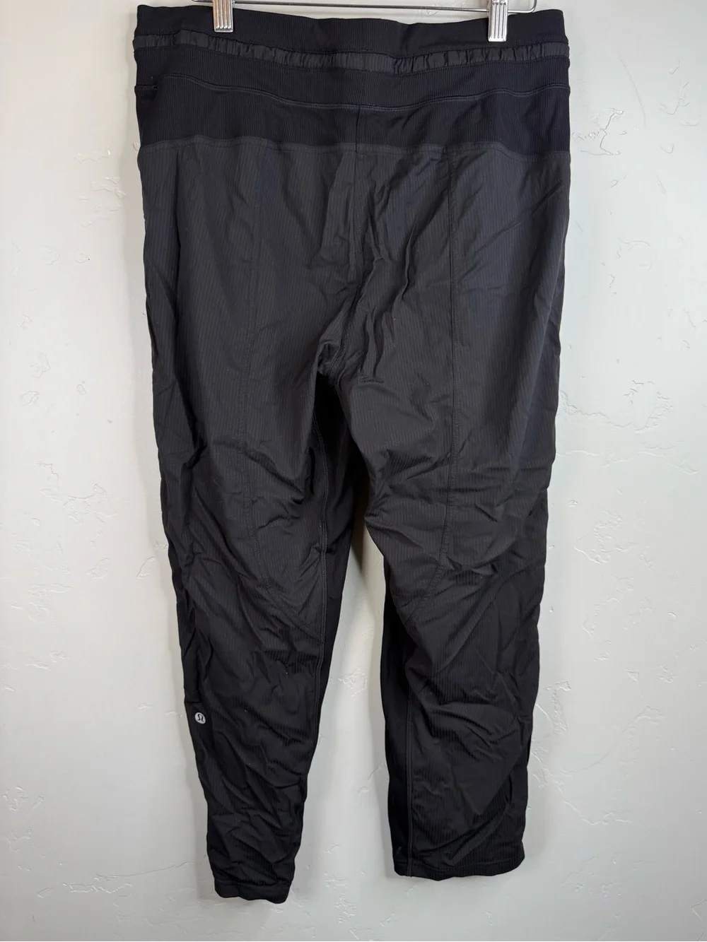Lululemon Dance Studio Mid-Rise Crop 25